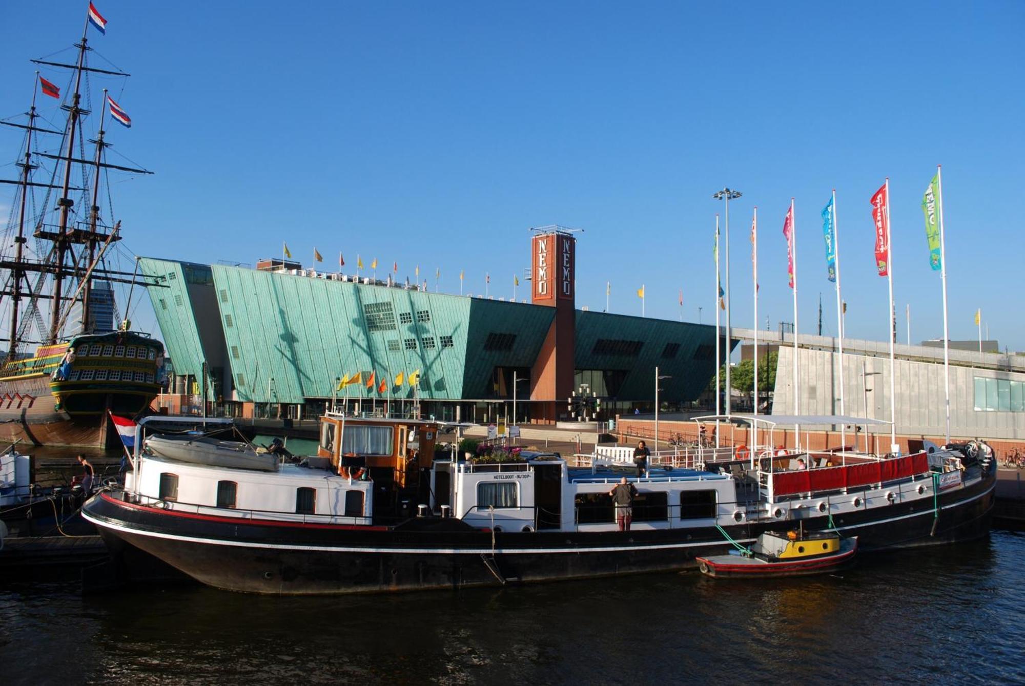 Hotelboot Zwaan Amesterdão Exterior foto